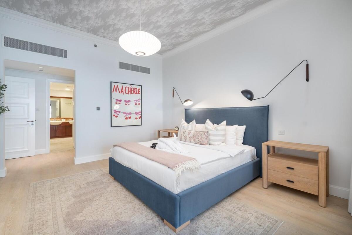 Appartement Spacious 3-bedrooms With Cozy Balcony In Palm Jumeira! *