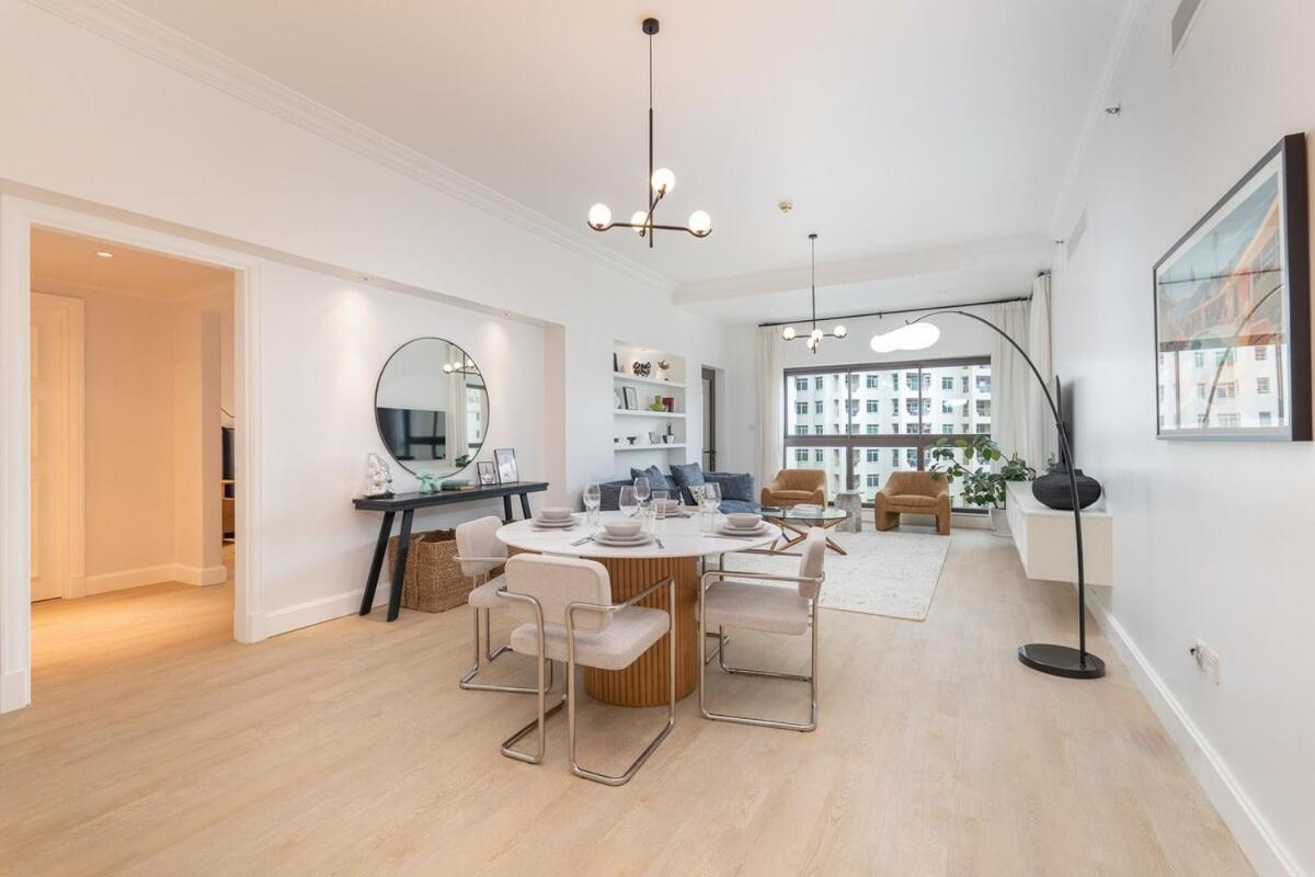 Appartement Spacious 3-bedrooms With Cozy Balcony In Palm Jumeira!